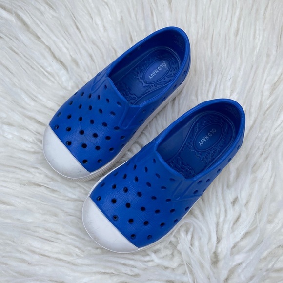Kids Old Navy Shoes - Picture 7 of 9